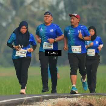 Runner Photo 5939480