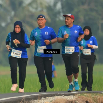 Runner Photo 5939492