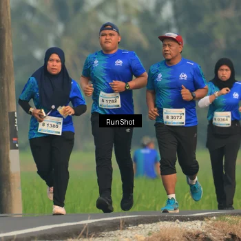 Runner Photo 5939503