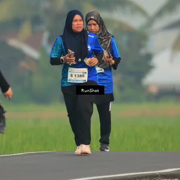 Runner Photo 5939549