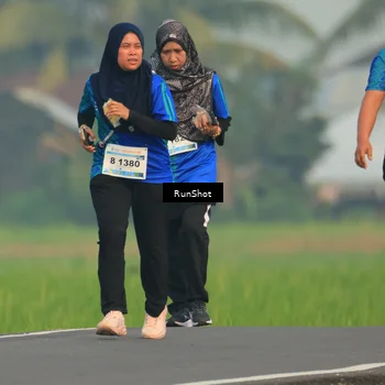 Runner Photo 5939551