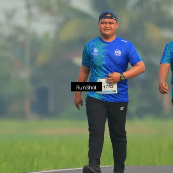 Runner Photo 5939603