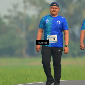 Runner Photo 5939607