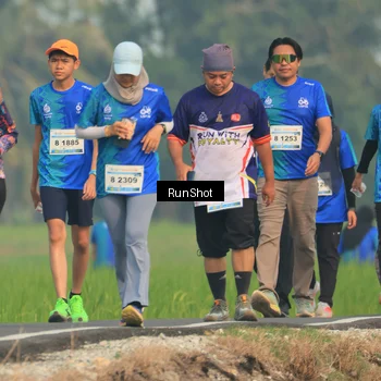 Runner Photo 5939679