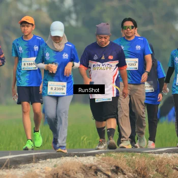 Runner Photo 5939683