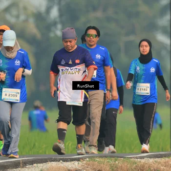 Runner Photo 5939702