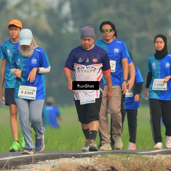 Runner Photo 5939703