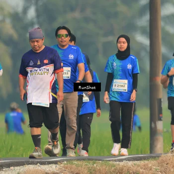 Runner Photo 5939708