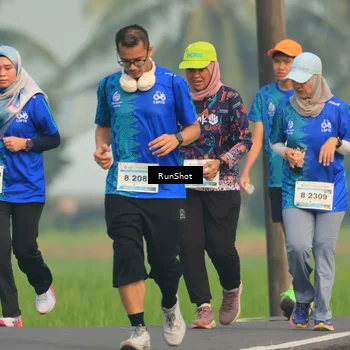 Runner Photo 5939715