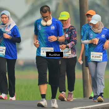 Runner Photo 5939716
