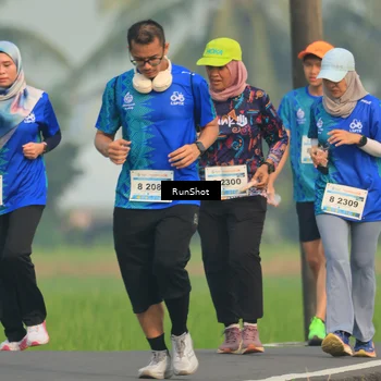 Runner Photo 5939721