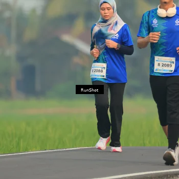 Runner Photo 5939722