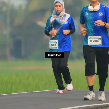 Runner Photo 5939729