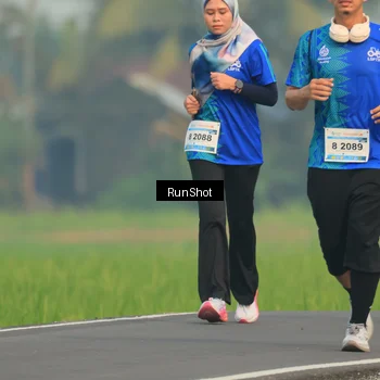 Runner Photo 5939731