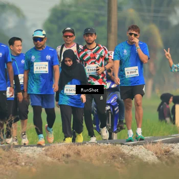 Runner Photo 5939745