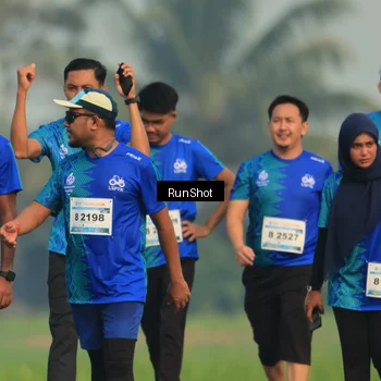 Runner Photo 5939881