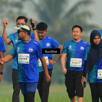 Runner Photo 5939882