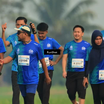Runner Photo 5939884