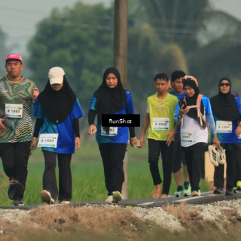 Runner Photo 5939981