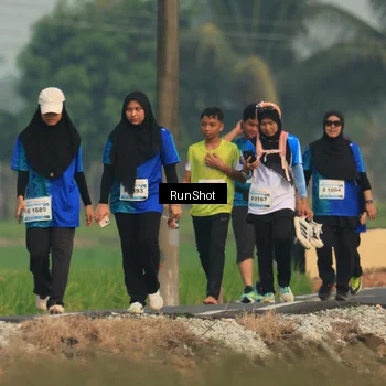 Runner Photo 5940000