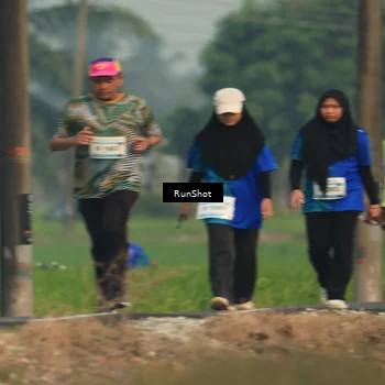 Runner Photo 5940009