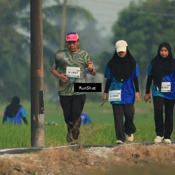 Runner Photo 5940016