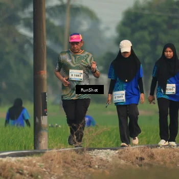 Runner Photo 5940017