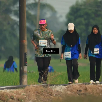 Runner Photo 5940018
