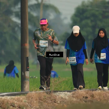 Runner Photo 5940022