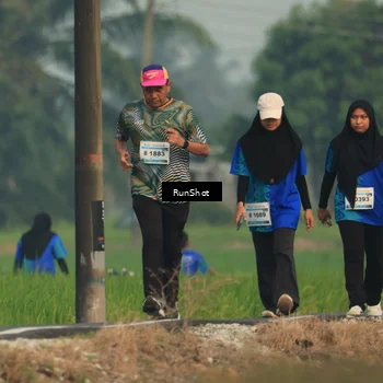 Runner Photo 5940023