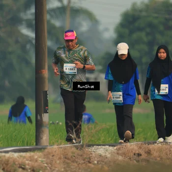 Runner Photo 5940025