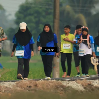Runner Photo 5940037