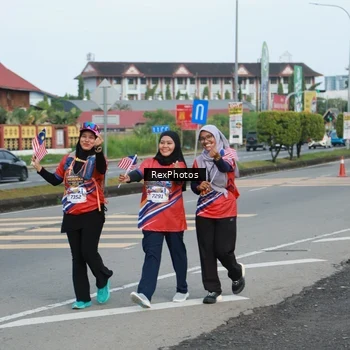 Runner Photo 5941936