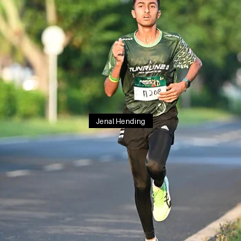 Runner Photo 5941996