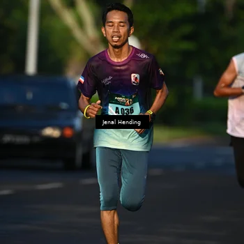Runner Photo 5942024