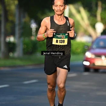 Runner Photo 5942061
