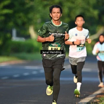 Runner Photo 5942093