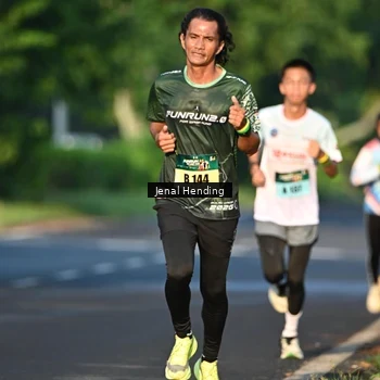 Runner Photo 5942095