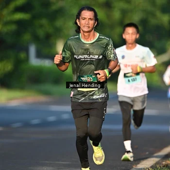 Runner Photo 5942104