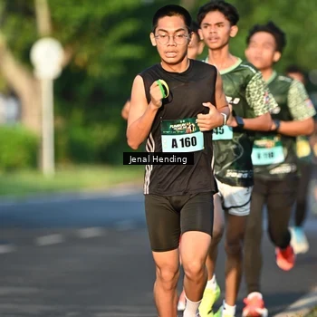 Runner Photo 5942123
