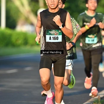 Runner Photo 5942130