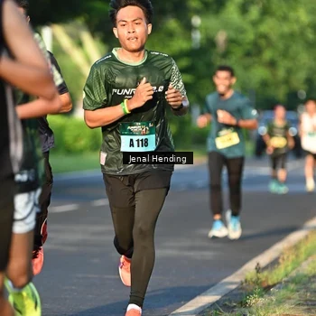 Runner Photo 5942145