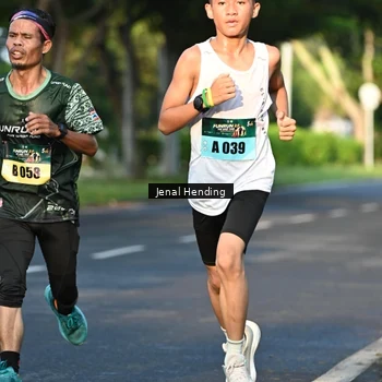 Runner Photo 5942162