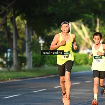 Runner Photo 5942189