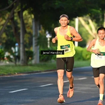 Runner Photo 5942196