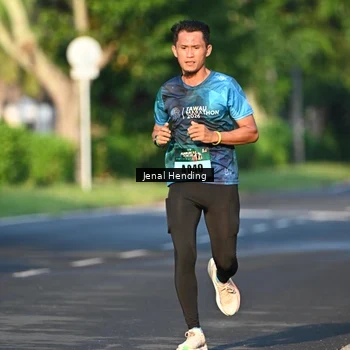 Runner Photo 5942214