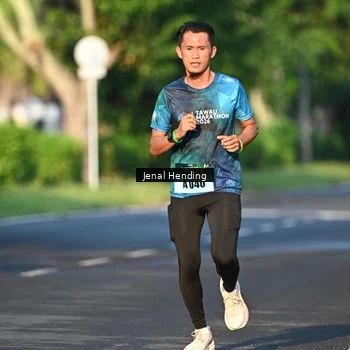 Runner Photo 5942216
