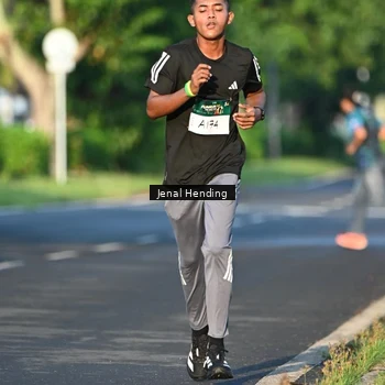 Runner Photo 5942233