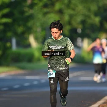 Runner Photo 5942244