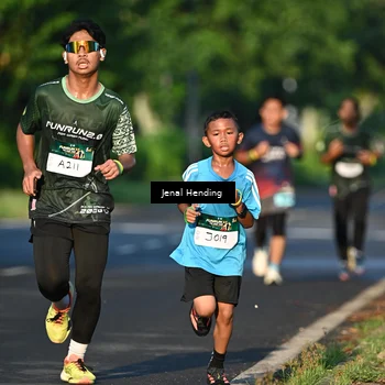 Runner Photo 5942313